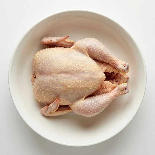 Cela Domaća Piletina